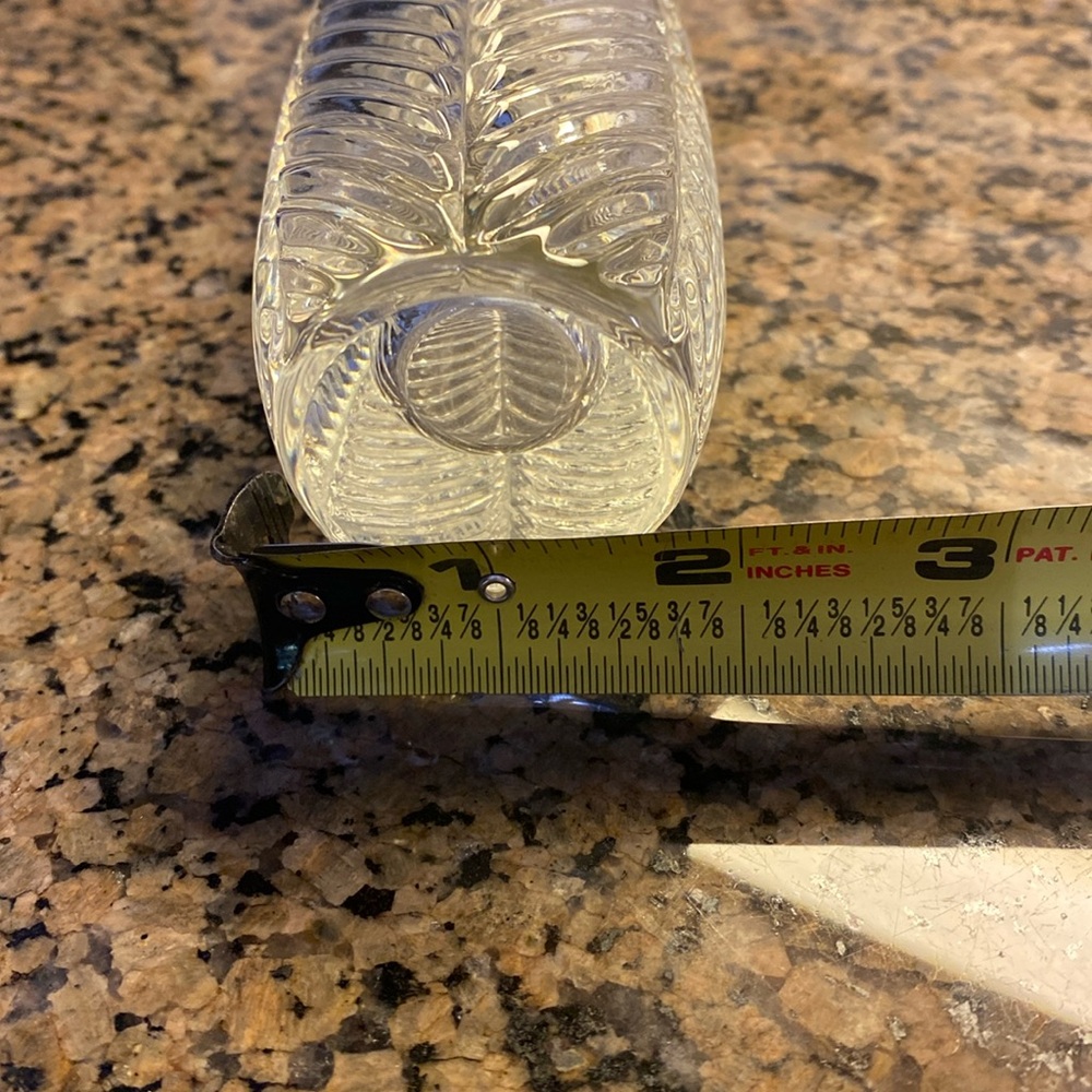 Vintage Herringbone Crystal Bud Vase by Ralph Lauren - Picture 6 of 7